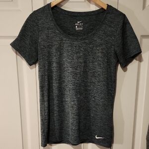Nike Women's Heathered Black Short Sleeve Tee